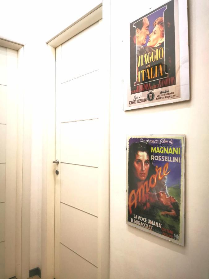 Cinema House 2 Panzió Róma Kültér fotó